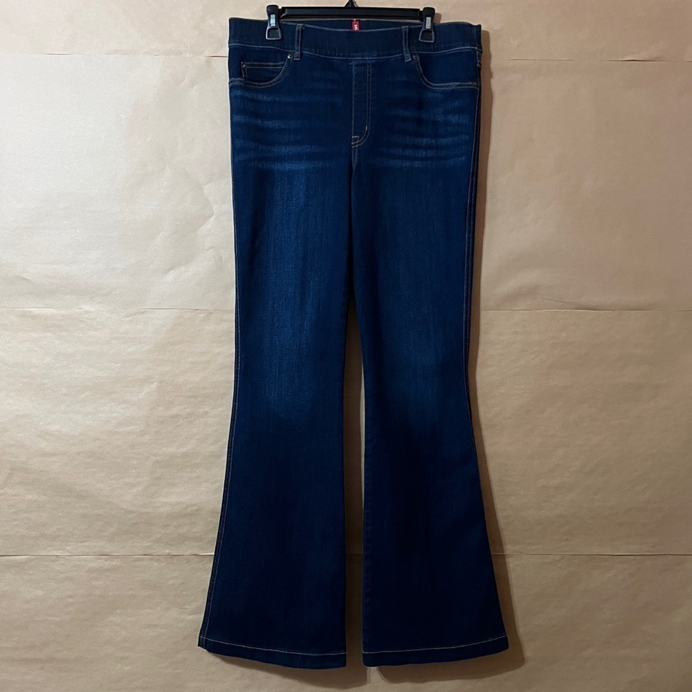 Spanx | Flare Jeans High Rise Pull-On Shaping Slimming Midnight Shade Size XL